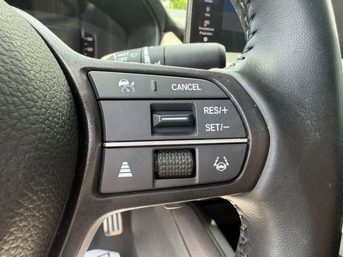 Used 2023 Honda Accord Sport image 12