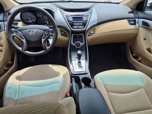 Used 2013 Hyundai Elantra GLS w/ Preferred Pkg FWD image 16