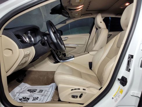 Used 2012 Volvo S60 T5 w/ Multimedia Pkg image 19