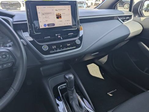 Used 2025 Toyota Corolla SE FWD image 24