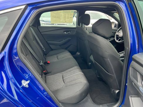 Used 2023 Honda Accord Sport image 24