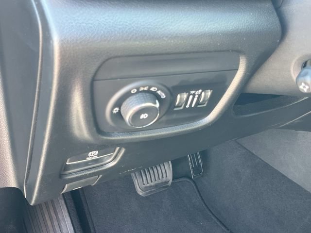 Used 2024 Jeep Grand Cherokee L Limited w/ Luxury Tech Group II AWD/4WD image 33
