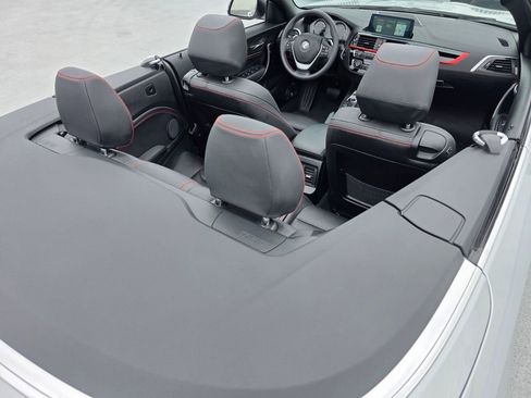 Used 2019 BMW 230i Convertible w/ Premium Package image 26