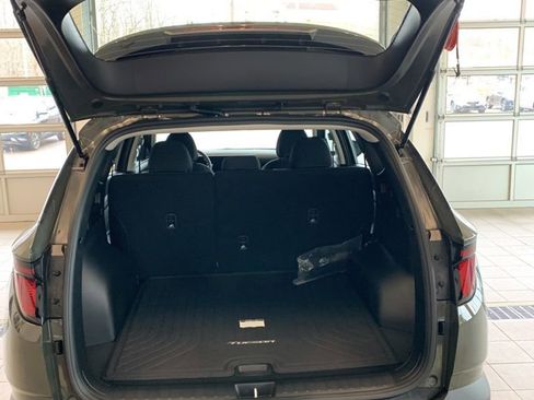 New 2026 Hyundai Tucson SE image 9