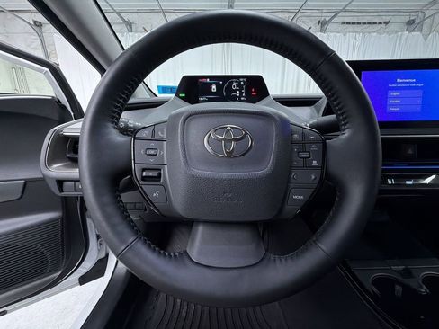 Used 2024 Toyota Prius XLE image 7