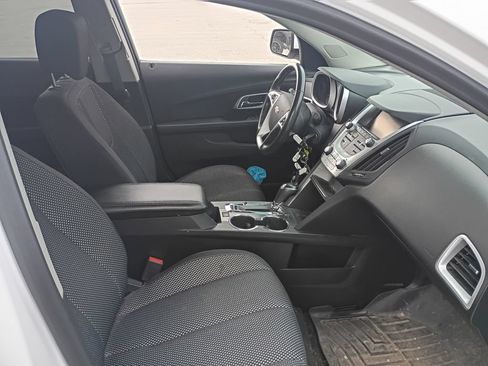 Used 2017 Chevrolet Equinox LT w/ Convenience Package FWD image 38