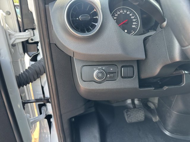 Used 2025 Mercedes-Benz Sprinter 2500 image 12