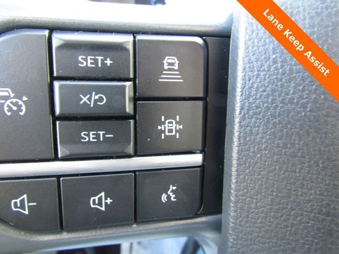 New 2025 Ford F150 Lightning Flash AWD/4WD image 8