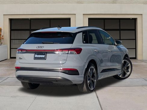 Used 2025 Audi Q4 e-tron Premium w/ Convenience Package AWD/4WD image 4