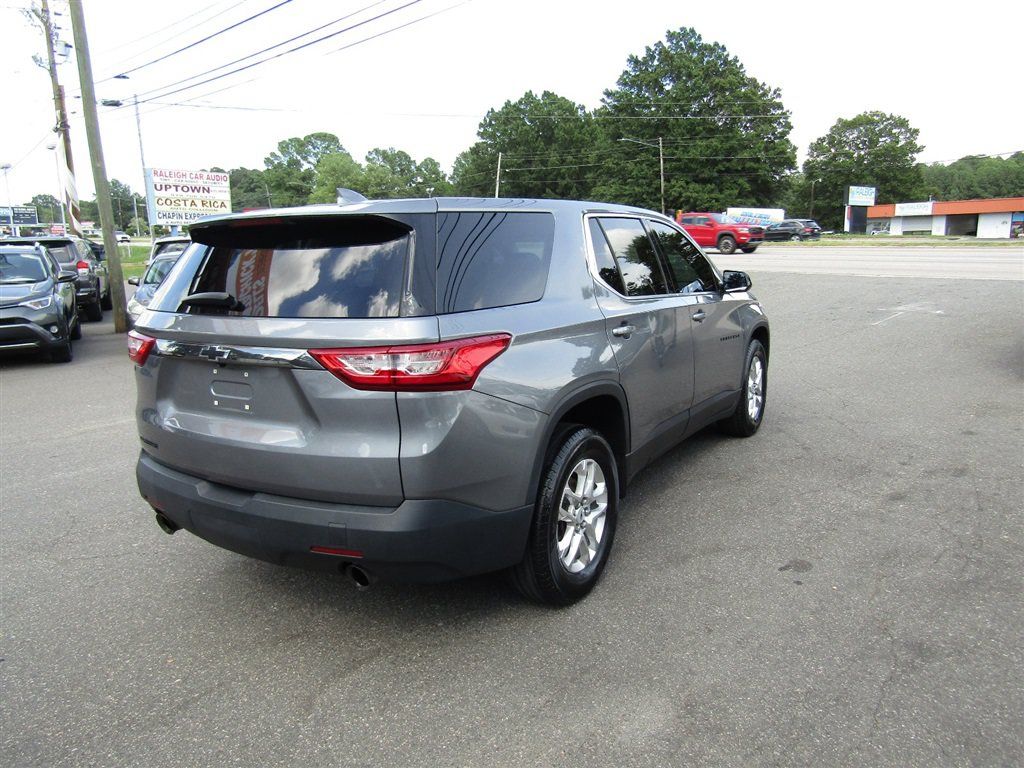 Used 2020 Chevrolet Traverse LS w/ LPO, Blackout Package FWD image 7