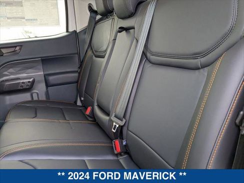 New 2024 Ford Maverick Lariat w/ Tremor Off-Road Package image 26