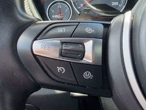 Used 2018 BMW M4 Coupe image 15