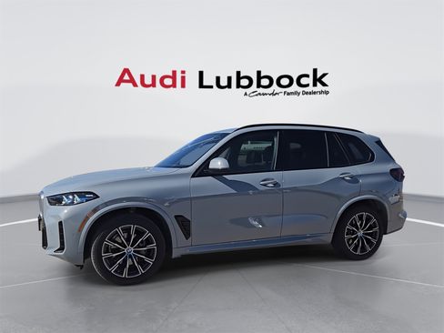 Used 2026 BMW X5 xDrive40i image 5