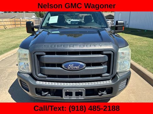 Used 2015 Ford F250 XL w/ Power Equipment Group RWD image 2