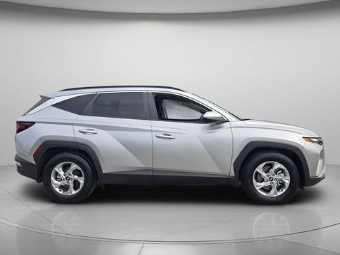 Certified 2024 Hyundai Tucson SEL FWD image 4