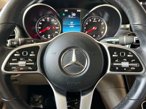 Used 2021 Mercedes-Benz GLC 300 4MATIC image 25