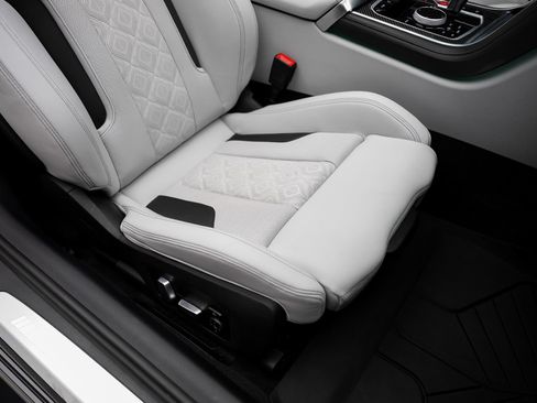 Used 2020 BMW M8 Convertible AWD/4WD image 70