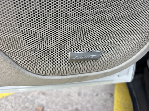 Used 2021 GMC Acadia Denali w/ Denali Technology Package image 26