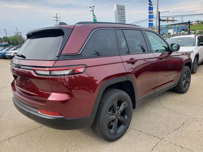 New 2026 Jeep Grand Cherokee Limited w/ Limited Altitude Package