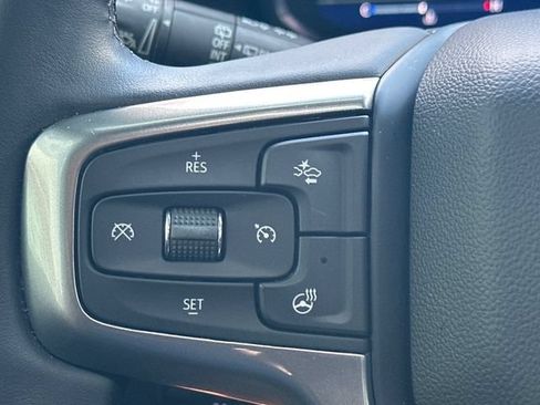 Used 2024 Chevrolet Tahoe Z71 w/ Luxury Package AWD/4WD image 25