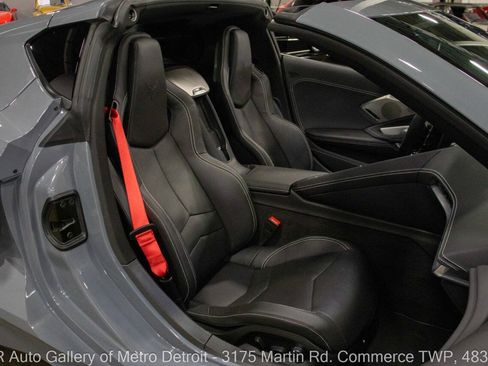 Used 2024 Chevrolet Corvette Stingray Preferred Cpe w/ 2LT RWD image 40