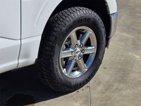 Used 2025 Ford F150 Lariat w/ FX4 Off-Road Package image 23