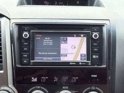 Used 2014 Toyota Sequoia Platinum RWD image 26