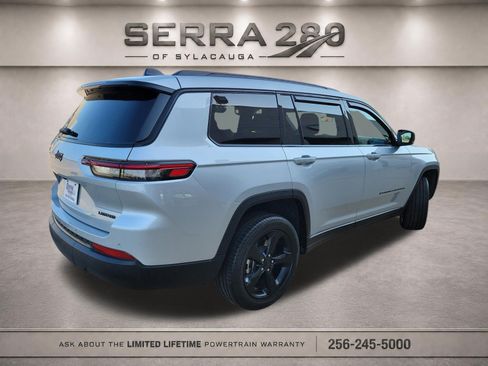 Used 2025 Jeep Grand Cherokee L Limited w/ Black Appearance Package RWD image 5