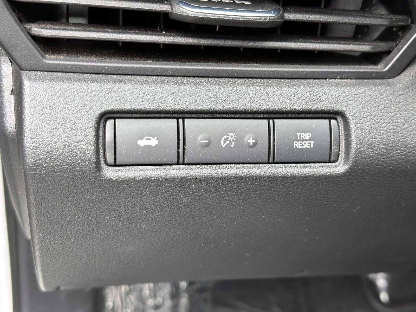 Certified 2023 Nissan Altima 2.5 SV AWD/4WD image 17