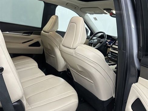 Used 2023 INFINITI QX60 Luxe image 42