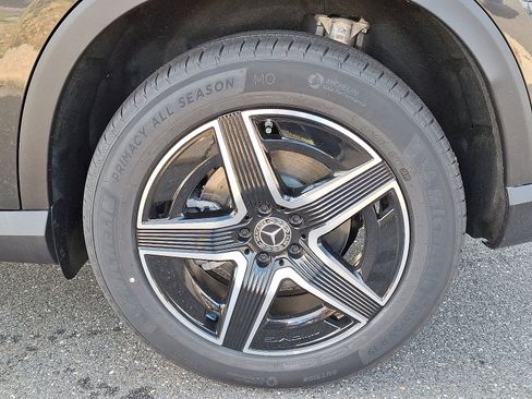 New 2026 Mercedes-Benz GLC 300 4MATIC image 5