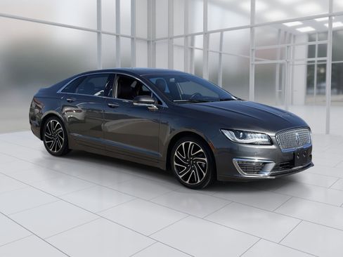Used 2020 Lincoln MKZ Reserve w/ Elements Package image 8