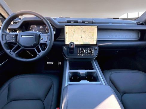 New 2026 Land Rover Defender 130 V8 image 5