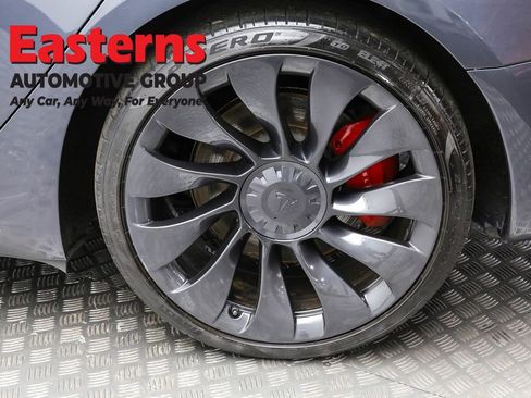 Used 2023 Tesla Model 3 Performance image 8