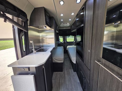 Used 2021 RAM ProMaster 3500 w/ RV Ready Prep Package image 18