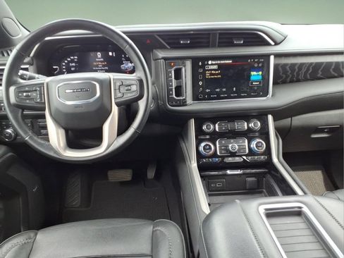 Used 2023 GMC Yukon Denali w/ Max Trailering Package AWD/4WD image 9