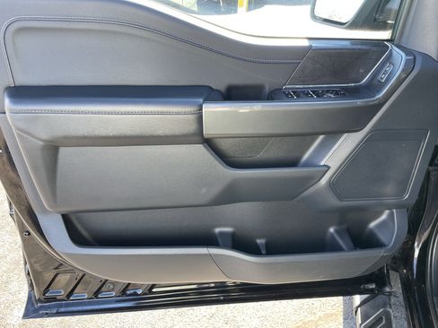 Used 2022 Ford F150 XLT w/ Equipment Group 302A High image 9