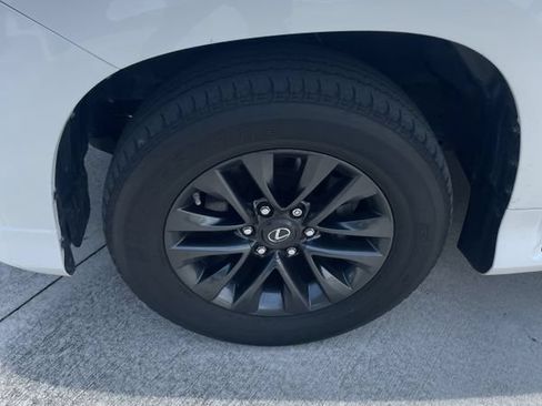 Used 2022 Lexus GX 460 Premium AWD/4WD image 10