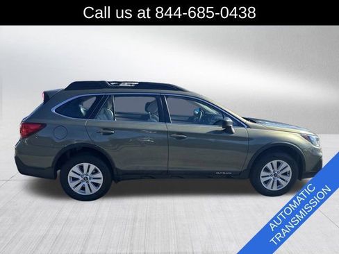 Used 2019 Subaru Outback 2.5i image 4