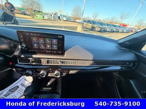 Certified 2024 Honda Civic Sport Touring image 28