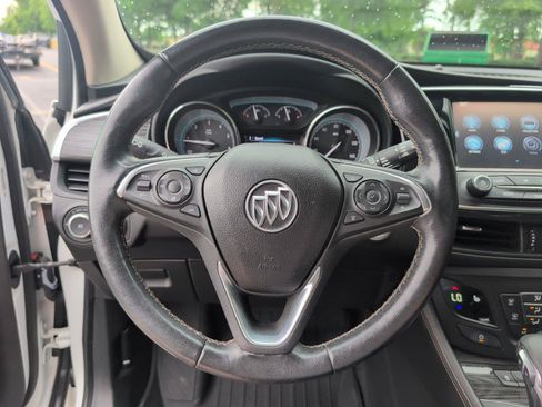 Used 2018 Buick Envision Essence FWD image 28