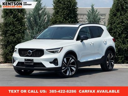 Used 2025 Volvo XC40 B5 Plus