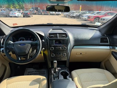 Used 2016 Ford Explorer 4WD image 10