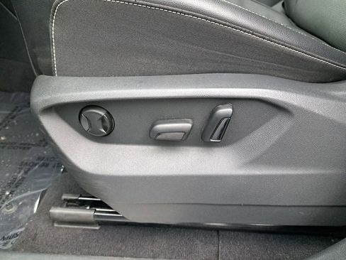 Used 2024 Volkswagen Atlas SE image 36