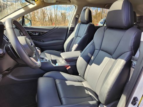 Certified 2025 Subaru Outback Limited image 10