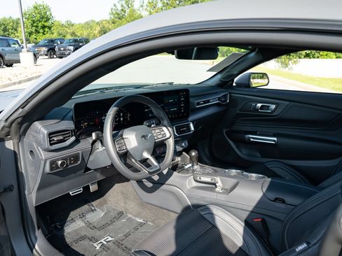 New 2026 Ford Mustang GT Premium w/ GT Performance Package RWD image 32