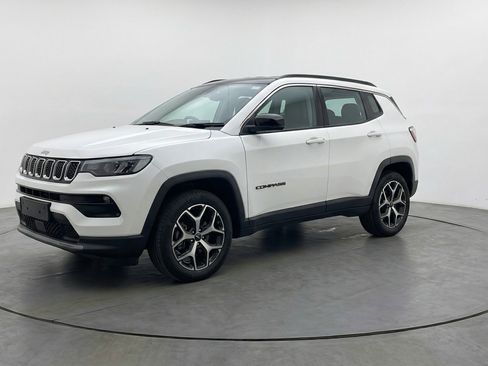 Used 2025 Jeep Compass Limited AWD/4WD image 3