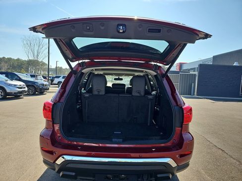 Used 2019 Nissan Pathfinder SL w/ SL Premium Package image 17