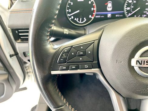 Used 2022 Nissan Sentra SR FWD image 28