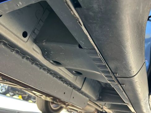 Used 2019 Chevrolet Traverse LS image 27